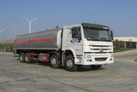 Vrachtwagens van de de Aardolietanker van de Smeerolietankwagen 8X4 LHD de Euro 2 336 HP