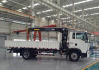 Op zwaar werk berekende Vrachtwagen Opgezette Kraan 5 Ton van SINOTRUK voor Landschapshygiëne