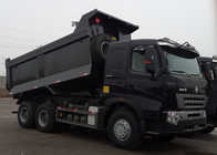 De hoge Vrachtwagen van de de Kippersstortplaats van de Ladingscapaciteit SINOTRUK HOWO Discal remt + EVB