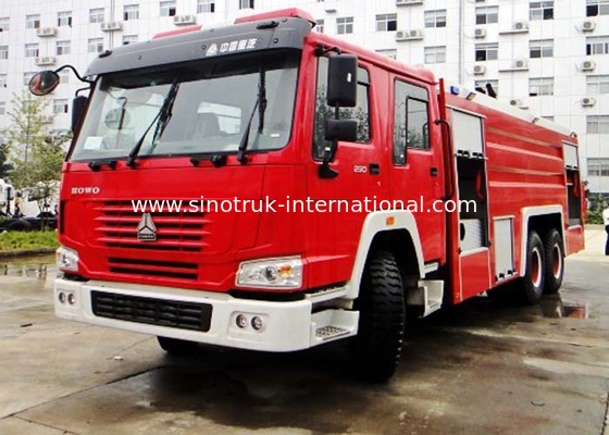 Moderne de Brand en de Reddingsvoertuigen die van SINOTRUK HOWO Vrachtwagenmateriaal bestrooien