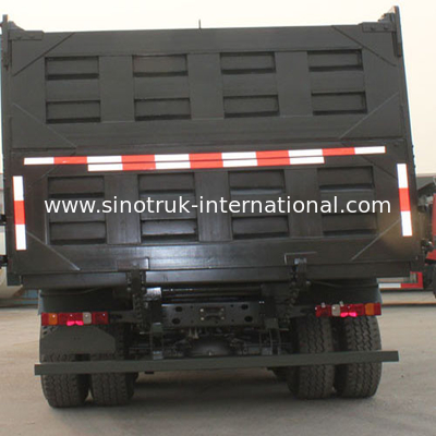 De Vrachtwagen van de kippersstortplaats SINOTRUK HOWO A7 6X4 10 wielen 25-40tons voor Bouw
