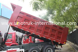 De Stortplaatsvrachtwagen 290HP 10Wheels LHD 25-40tons 10-25CBM ZZ3257M2947A van SINOTRUK HOWO