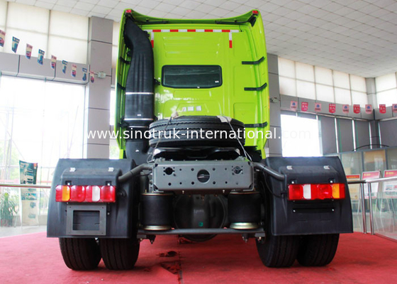 Tractorvrachtwagen SINOTRUK HOWO LHD 4X2 Euro2 371HP ZZ4187S3511W