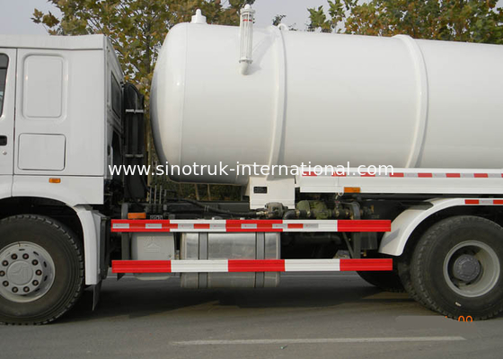 De lage van de het Materiaalvacuümpomp van het Brandstofverbruikriool Schoonmakende Vrachtwagen 6X4 Euro2 336HP