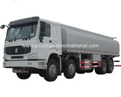Van de de Olieopslag van de roestvrij staal8x4 Aardolie van de de Tankbrandstof de Leveringsvrachtwagen 27 CBM
