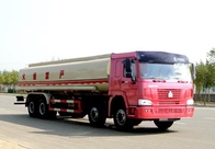 De Tankwagen 8X4 RHD Euro2 336HP van de hoge Prestaties 25-30 CBM Benzine