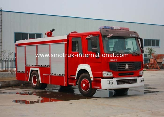 Van het de Noodsituatiebrandweerkorps van de watertank de Vrachtwagens 12CBM LHD 290HP met Antislipleuningen