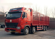 De Staakvrachtwagen SINOTRUK HOWO van de omheiningslading 30-60 Ton Capaciteits8x4 LHD Euro2