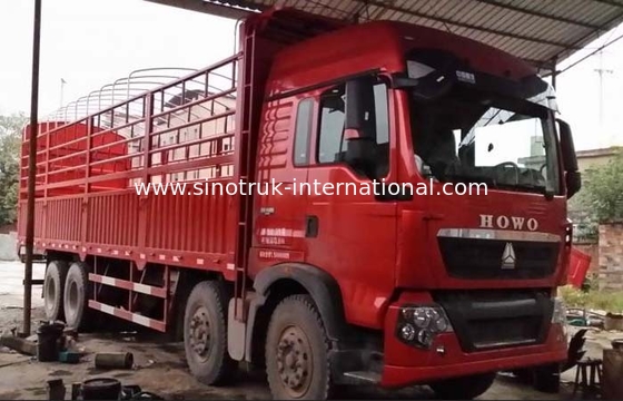 Pakhuistype de Vrachtwagen SINOTRUK HOWO 8X4 LHD Euro2 336HP van de Ladingsstaak