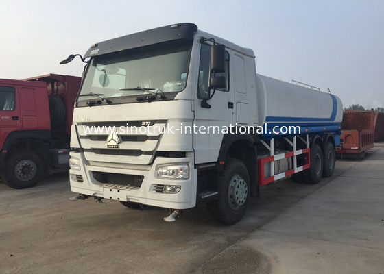 Van de het Drinkbare Watertanker van SINOTRUK HOWO de Vrachtwagens LHD 6X4 18CBM voor Pesticide het Bespuiten