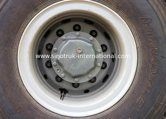 10 van de Capaciteitssinotruk Howo van de wielen Hoge Lading de Stortplaatsvrachtwagen 6 × 4 Aandrijvingstype