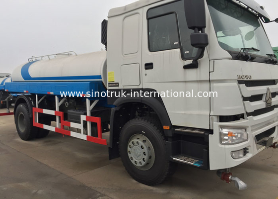 Van het de Bouwwater van SINOTRUK HOWO de Tankwagen 10CBM met de Reus van de 360 Graadomwenteling