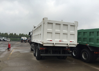 Witte van de de Stortplaatsvrachtwagen van Kleurensinotruk Howo Hoge de Brandstofefficiency 30 - 40 Ton voor Mijnbouw