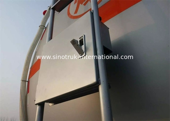 Grote Capaciteits Diesel Semi Aanhangwagenvrachtwagen/Vrachtwagen 14100 van de Brandstoftanker * 2500 * 3780 mm