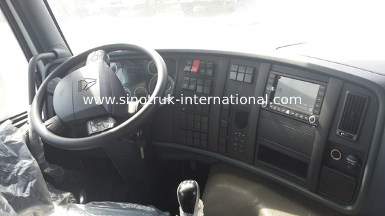 Witte Zware de Stortplaatsvrachtwagen van SINOTRUK HOWO A7 8X4 voor Mijnbouw ZZ3317N3867N1
