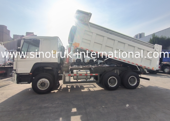 Sinotruk Howo Tipper Dump Truck 380hp 6 × 4 20CBM Wit Met Automatisch Tarpaulin