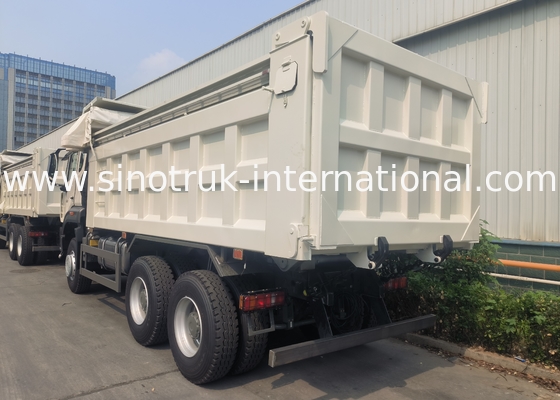 Sinotruk Dump Truck Brand New 6 × 4 Nx 20CBM Wit Met Automatisch Tarpaulin