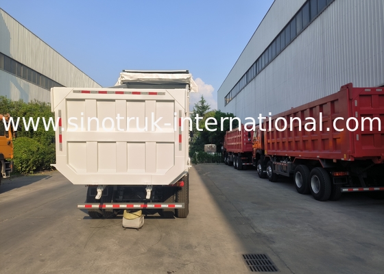 Sinotruk Howo Dump Truck 400 pk 6 × 4 U-vormige bak met automatische traan