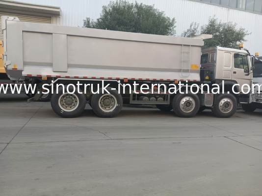 Tipper Truck SINOTRUK HOWO 400HP 12 Wielen LHD 40Tons 30CBM ZZ3317V3567B1