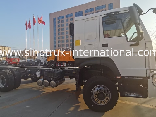 SINOTRUK HOWO LHD 6X4 400 pk waterolietanker chassis