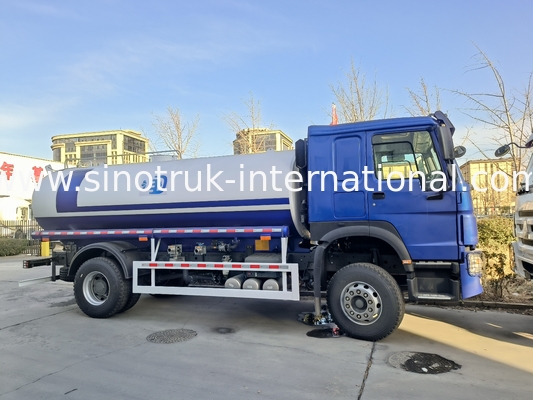 SINOTRUK HOWO Water Tank Truck 4x2 RHD 300HP 10CBM voor duurzaam watertransport