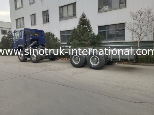 SINOTRUK HOWO Olie Tank Truck Chassis 400 pk 8x4 LHD 50 ton 40CBM