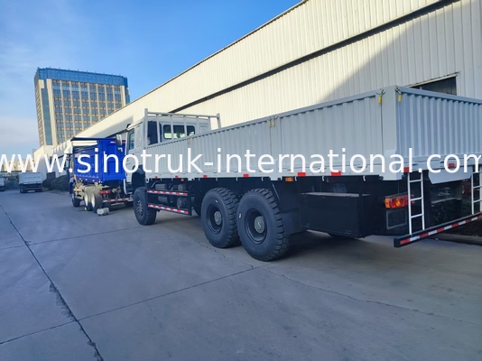 Laat kracht en veelzijdigheid los alle veroverende witte HOWO 6x6 400HP Off-road vrachtwagen