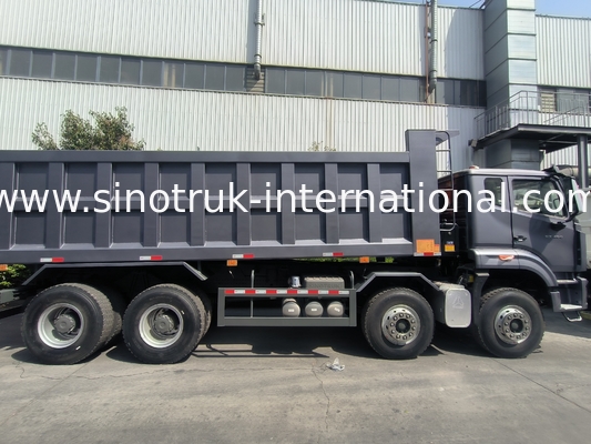5300*2300*1500mm Cargo Box Heavy Duty Dump Truck voor glad vrachtvervoer RHD / LHD Rijtype