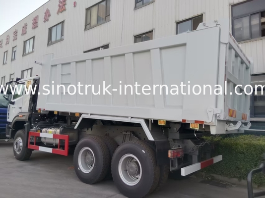 2 Passagiers Sinotruk Hohan Tipper Dump Truck Weichai Motor 6 × 4 LHD 380HP Met handgeschakeld type