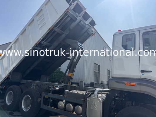 SINOTRUK HOHAN Howo Tipper Dump Truck Midden Lifting Weichai Motor 6 × 4 LHD rechthoekige vrachtbus Wit 19-20CBM