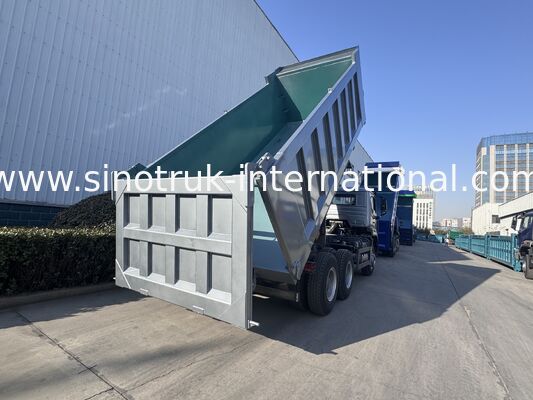 SINOTRUK HOHAN Nieuwe Howo Kipper Dumper Vrachtwagen Middenheffing 6 × 4 RHD Laadbak 19-20CBM Klant-aangepaste kleur Diamant Zilver 400PK