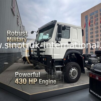 SINOTRUK HOWO Ghost Face cabin Tractor Truck 6X6 Euro 2 430 pk Militaire bumper Wit