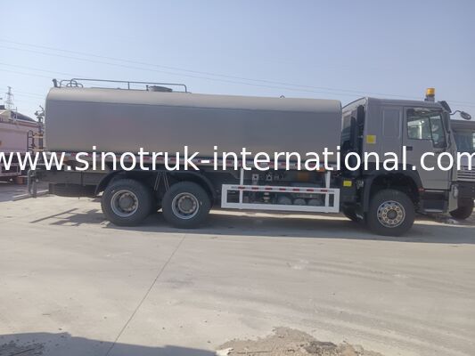 Sinotruk Howo Sprinkler Watertankwagen 10-25CBM 6 X 4 Euro 2 371HP Wit