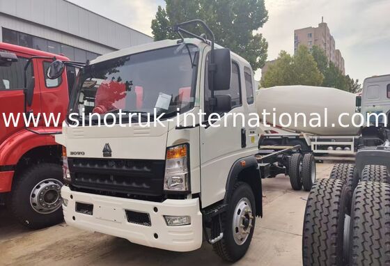 HOWO 140 pk linksgestuurd vrachtvrachtwagenchassis met een laadvermogen van 8-12 ton