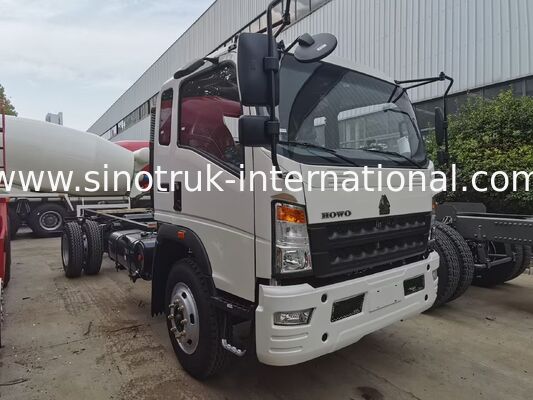 HOWO 140 pk linksgestuurd vrachtvrachtwagenchassis met een laadvermogen van 8-12 ton