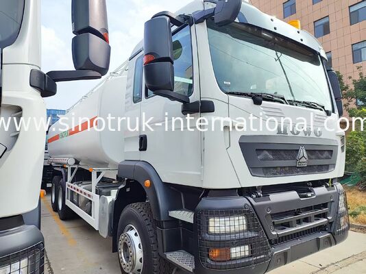 Witte HOWO TX 6×4 brandstoftransportwagen 336 pk 25CBM brandstoftank, stabiele transportprestaties