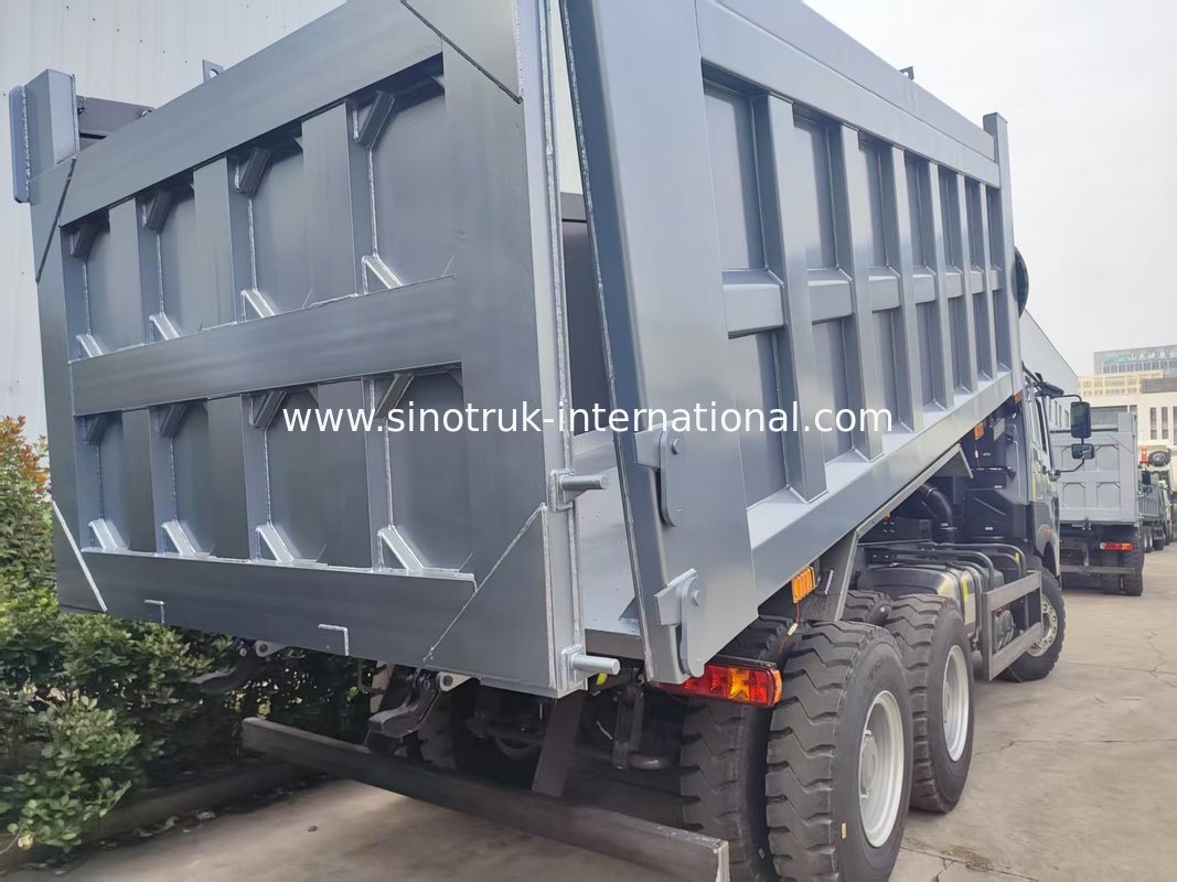 Heavy-Duty 50-Ton Dump Truck: 6x4 Chassis, 20CBM U-Shaped Box & 371HP Engine