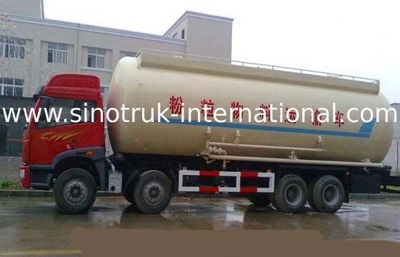 Powder Material Bulk Tank Truck SINOTRUK HOWO 371HP 8X4 RHD 36-45CBM  ZZ1317N4667W