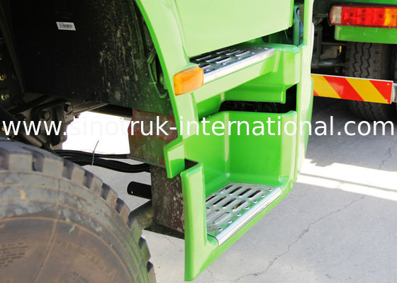 High Loading Capacity Tipper Dump Truck SINOTRUK HOWO Discal Brakes + EVB